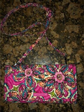 Vera Bradley Pink Floral Crossbody Wallet / handbag brand new
